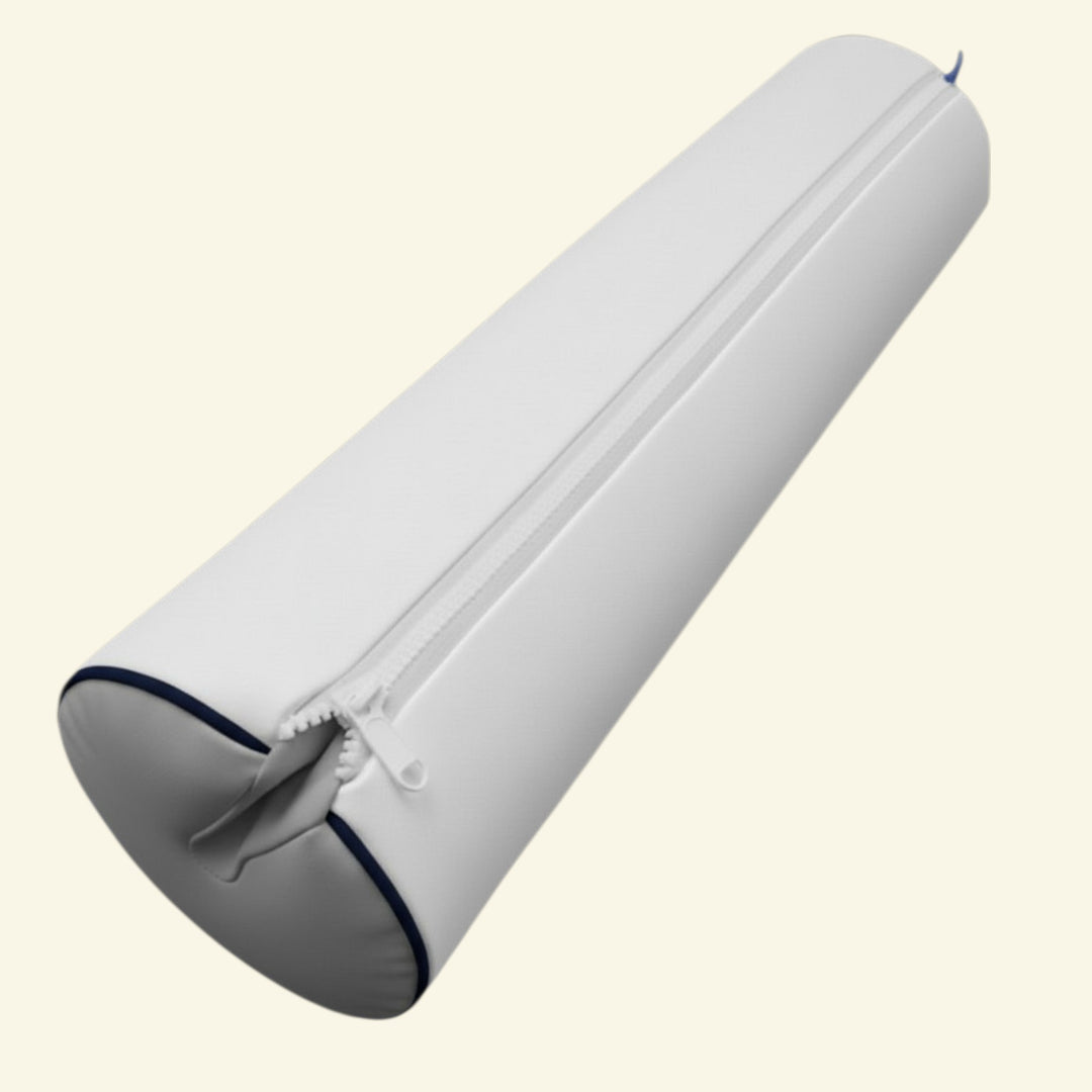 REF-bianco con profilo blu navy.jpg